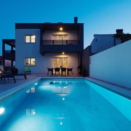 Apartments Iva & Nika Fazana Luaran gambar